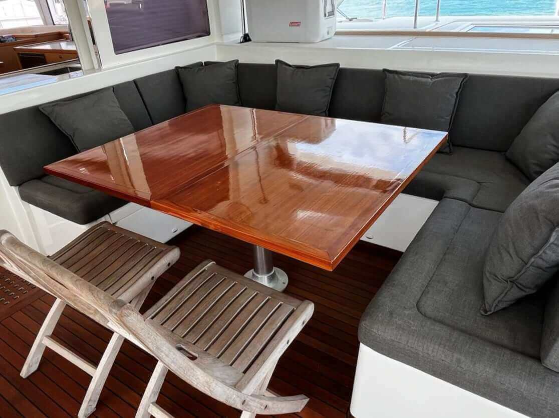 Outisde dining room OOSEVEN